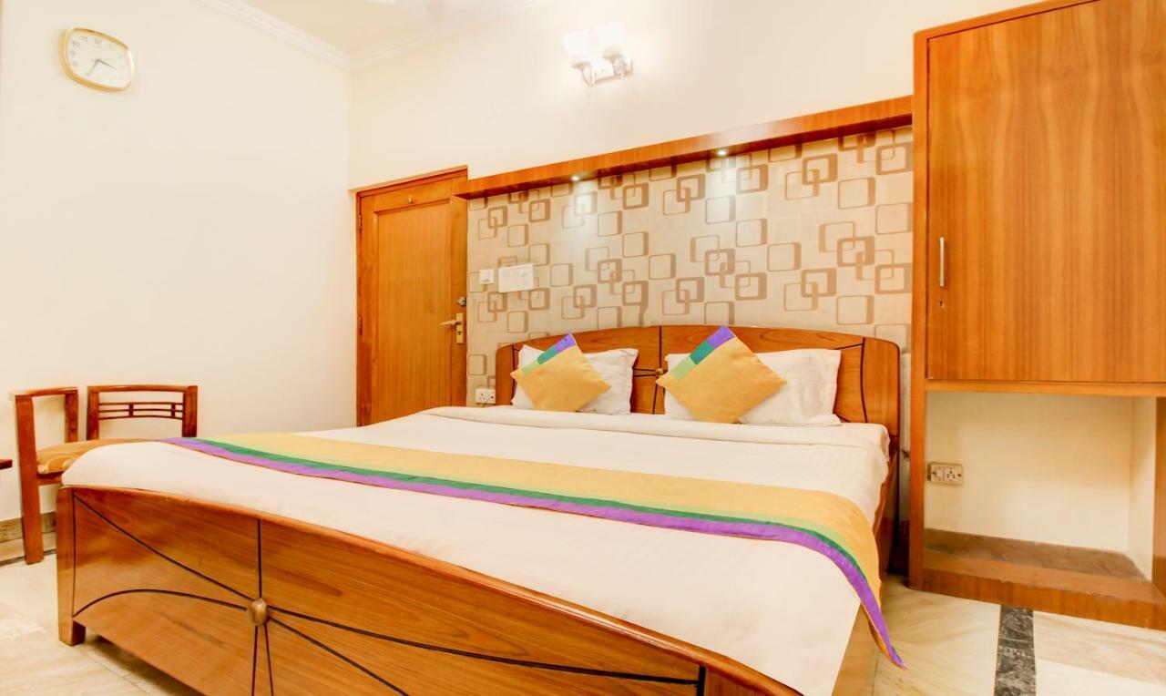 Treebo Trip Sonachi Hotels Амритсар Экстерьер фото