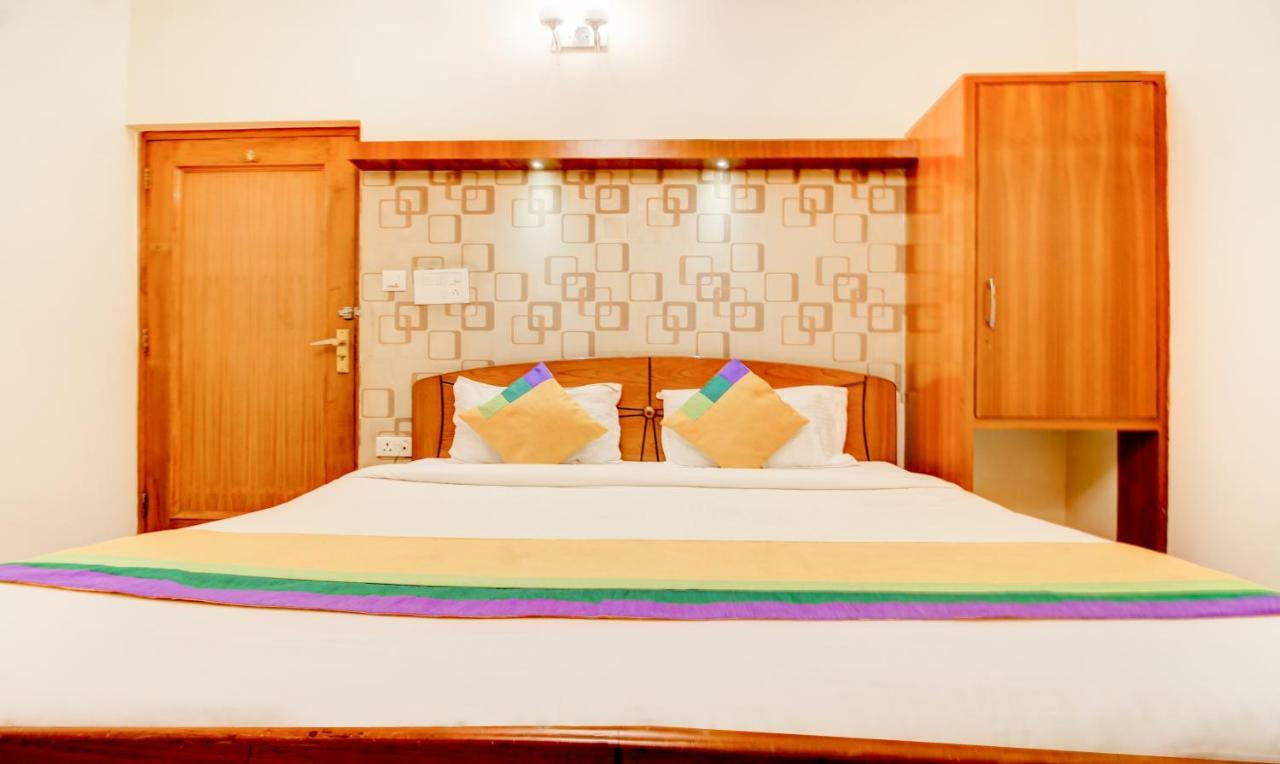 Treebo Trip Sonachi Hotels Амритсар Экстерьер фото