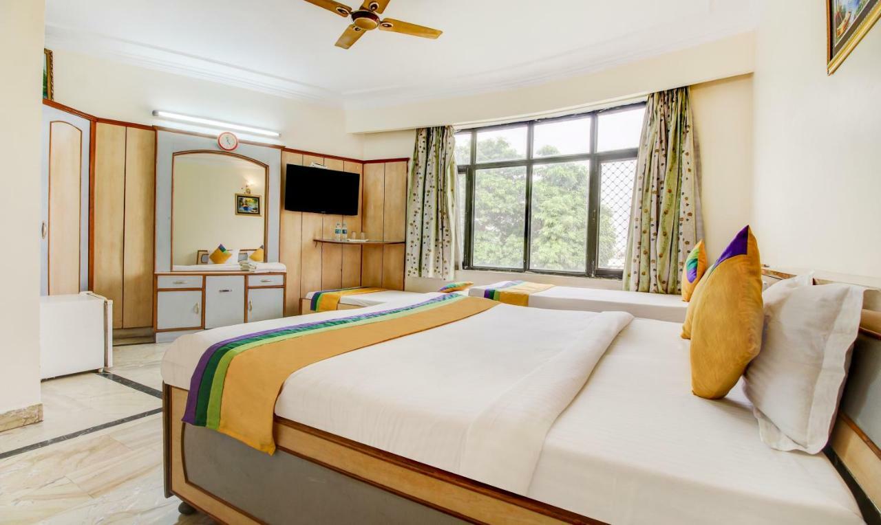 Treebo Trip Sonachi Hotels Амритсар Экстерьер фото